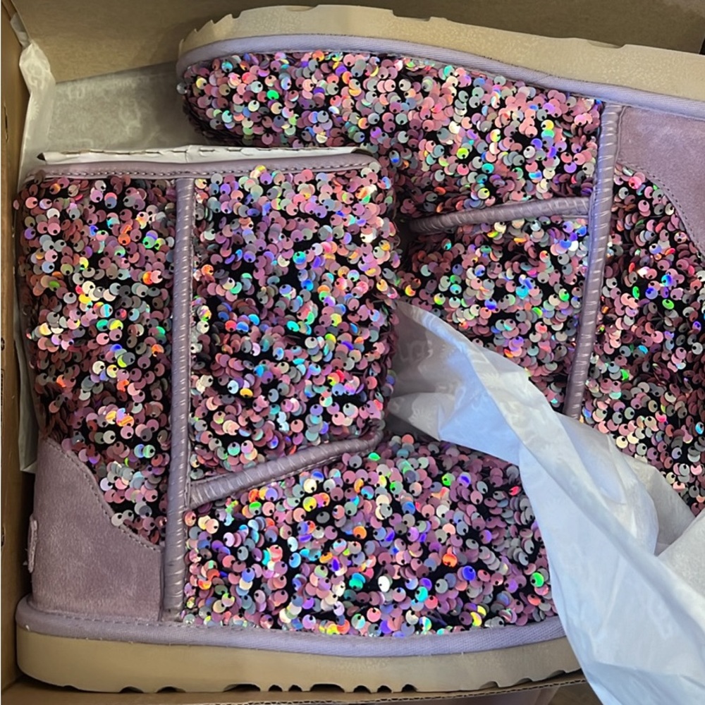 Gorgeous Lilac Sequin Uggs